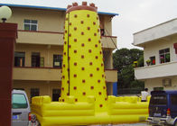 হলুদ টল Inflatable স্পোর্টস গেমস / মজা জন্য Inflatable আরোহণ ওয়াল
