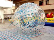 মজার ক্রিয়াকলাপের জন্য 3 জন 75 কেজি রঙিন Inflatable Zorbing বল সিই
