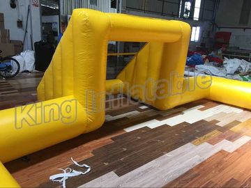 বিনোদন জন্য একা লেয়ার আউটডোর Inflatable ফুটবল মাঠ