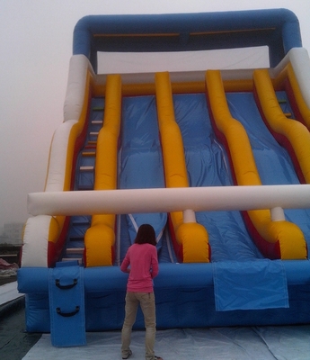 উচ্চ মানের ভিজা inflatable জল স্লাইড সেরা প্লাটুন টারপোলিন মানের সঙ্গে ওয়াটার পুল স্লাইড