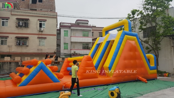 কাস্টম স্পোর্ট ইনফ্ল্যাটেবল কার্নিভাল গেমস ডাবল লেন ক্লাইম্বিং এবং স্লাইড সহ ইনফ্ল্যাটেবল চ্যালেঞ্জ রেস বাধা কোর্স