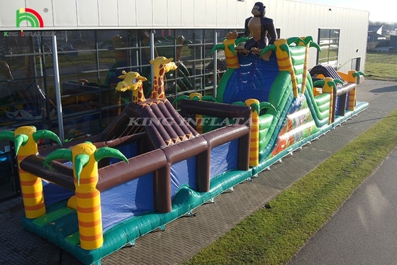 স্লাইড এবং বেড়া সঙ্গে বড় বহিরঙ্গন inflatable বাধা কোর্স ট্রাম্পোলিন এবং স্লাইড সঙ্গে ঝাঁপ স্পোর্টস খেলা
