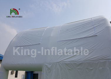জল - প্রুফ পিভিসি 40 * 10m হোয়াইট জায়েন্ট বিবাহযোগ্য দলগুলোর জন্য ঘন ঘন টিউব