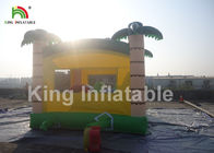 পাম ট্রি হলুদ Inflatable কিডস ধাপে এবং জাল সঙ্গে কাসল ঝুলন্ত