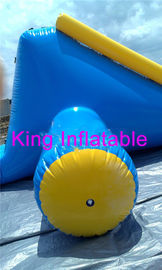 দৈত্য কাস্টমাইজড সাইজ Inflatable স্লাইড / জল পার্ক জন্য প্রবল জল খেলনা