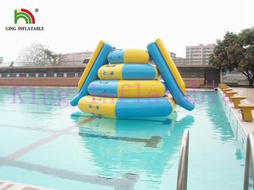 0.9 মিমি পিভিসি Tarpaulin Inflatable জল খেলনা, 2 স্লাইড সঙ্গে বহিরঙ্গন জাম্পিং টাওয়ার