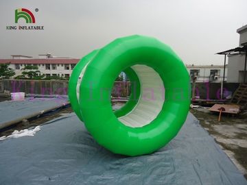 জল পার্ক জন্য সবুজ / সাদা পিভিসি Tarpaulin Inflatable জল বল রোলিং খেলনা