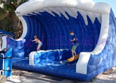 সিমুলেটেড সার্ফিং Inflatable স্পোর্টস গেমস 0.55 মিমি পিভিসি সাগর নীল / হোয়াইট Inflatable খেলনা
