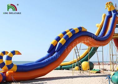 Seahorse প্লেটো পিভিসি Inflatable জল স্লাইড / হলুদ নীল দৈত্য জল স্লাইড ভাড়া জন্য