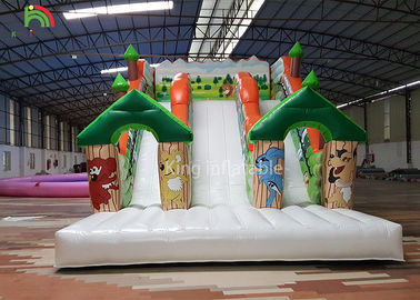 বাণিজ্যিক ভাড়া জন্য বন থিম inflatable শুকনো স্লাইড সবুজ গাছ বাচ্চাদের খেলার মাঠ